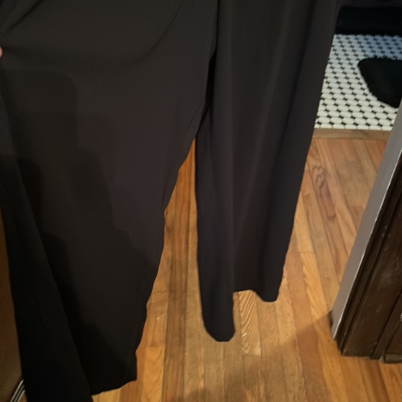 Black Jumpsuit with black tie size 2x - Picture 12 of 14